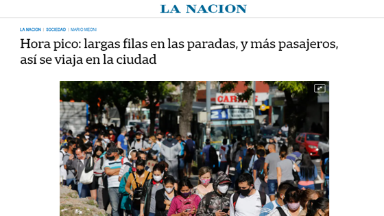 Hora pico: largas filas en las paradas, y más pasajeros, así se viaja en la ciudad